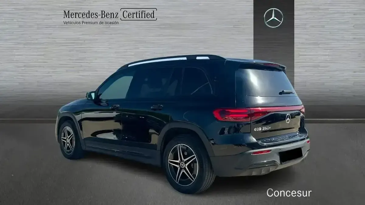 Usado Mercedes EQB250+ 139 kW (190 CV) 2026 Azul SUV