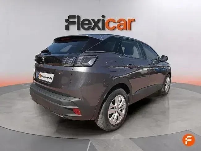 Usado Peugeot 3008 Active 130 CV (95 kW) 2021 Gris SUV