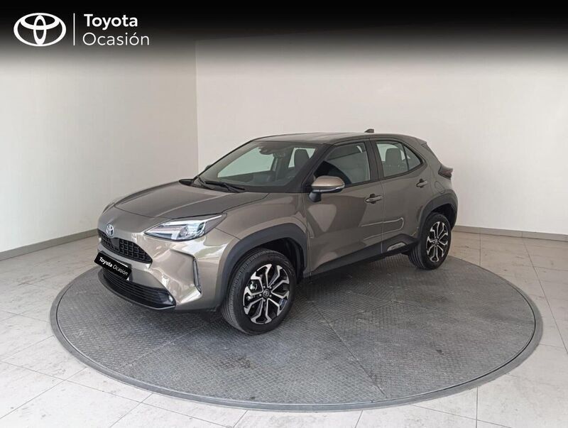 Otro Usado 2024 Toyota Yaris Hybrid Active | 25.900 € (Caro) - Imagen 1/4
