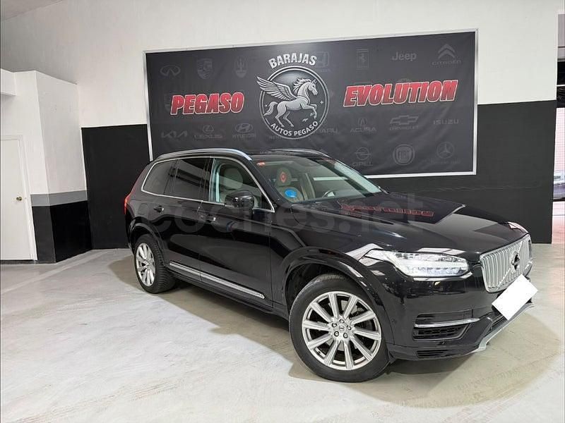 Usado Volvo XC90 Momentum 400 CV (294 kW) 2017 Negro SUV