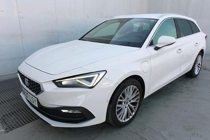 Usado Seat Leon XCELLENCE 204 CV (150 kW) 2022