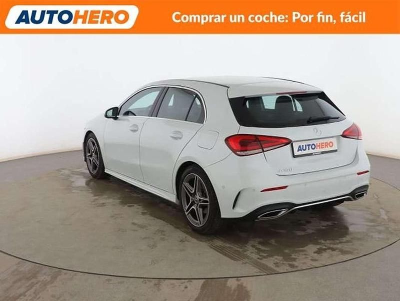 Usado Mercedes A220 AMG line 136 CV (100 kW) 2021 Blanco Berlina