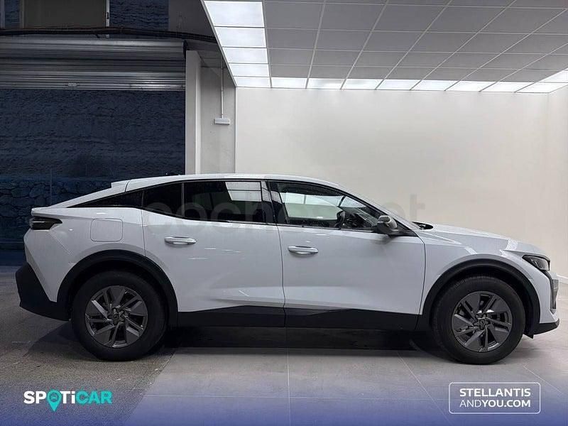 Usado Peugeot 408 Allure 130 CV (95 kW) 2024 Gris / plata SUV