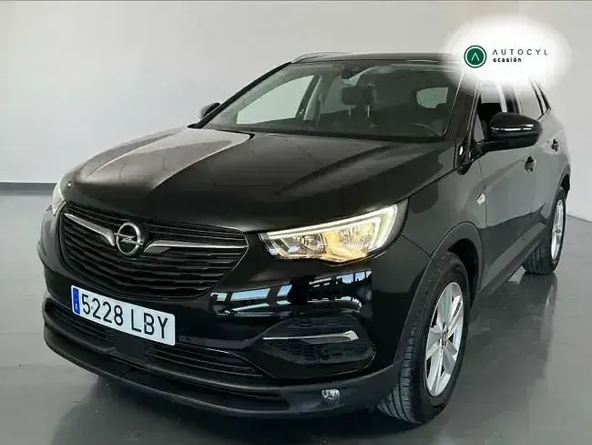 Usado Opel Grandland X Selective 131 CV (96 kW) 2019 Negro SUV