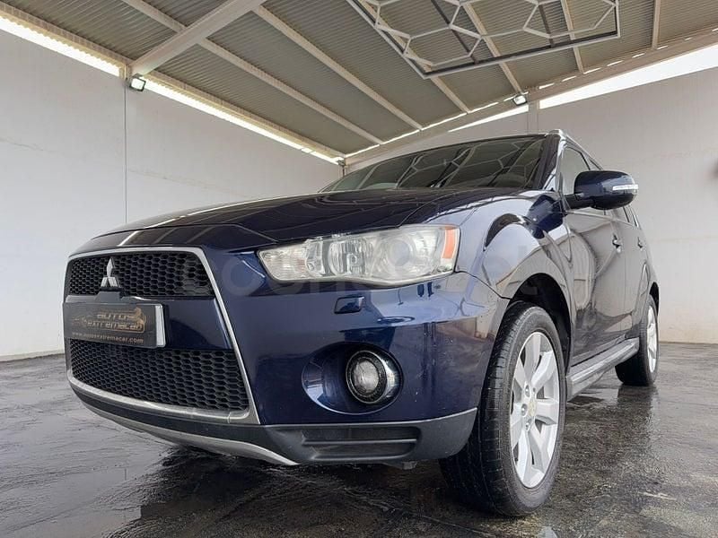 Usado Mitsubishi Outlander Motion 177 CV (130 kW) 2010 Azul SUV
