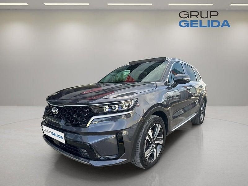 Usado Kia Sorento 265 CV (194 kW) 2021 Gris / plata SUV