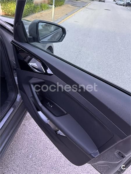 Usado Audi A1 Sportback S-Line 116 CV (85 kW) 2019 Gris / plata Utilitario