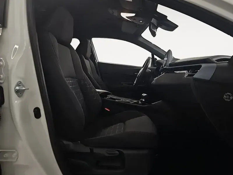 Usado Toyota C-HR Advance 122 CV (89 kW) 2021 Blanco SUV