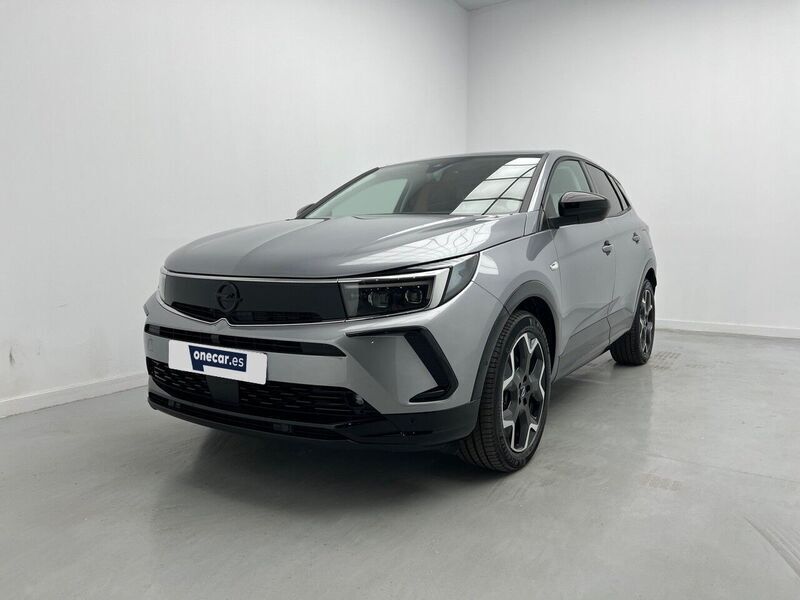 Gris Nuevo 2025 Opel Grandland X SUV | 30.990 € (Precio justo) - Imagen 1/4