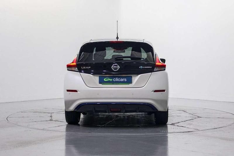 Usado Nissan Leaf Tekna 39 kW (54 CV) 2018 Blanco Utilitario