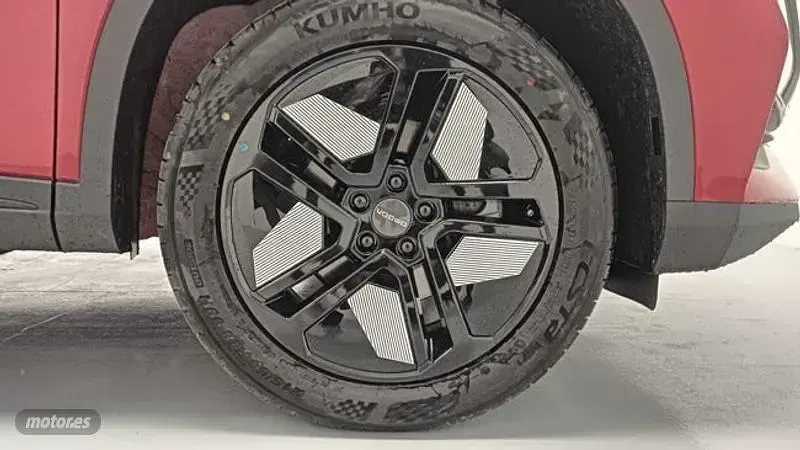 Usado Omoda 5 147 CV (108 kW) 2025 Rojo SUV