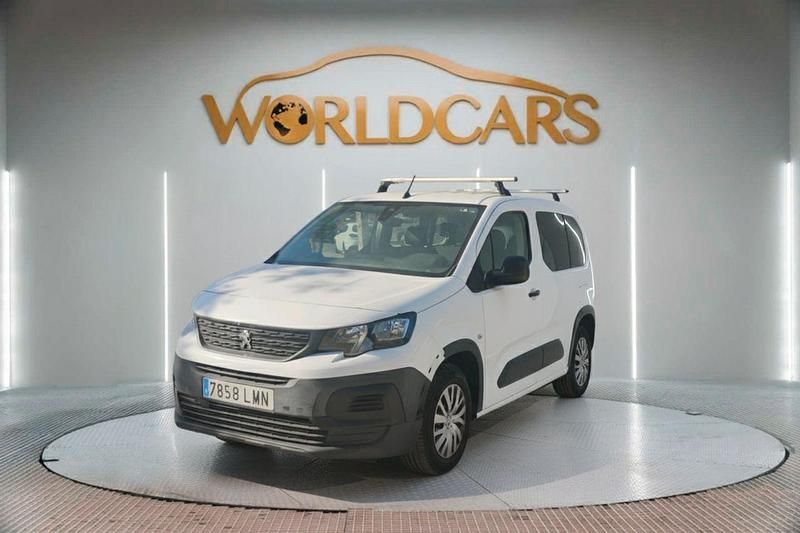 Usado Peugeot Rifter Active 102 CV (75 kW) 2021 Blanco Monovolumen