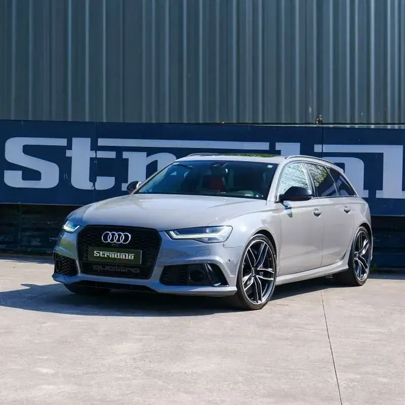 Usado Audi RS6 Performance 605 CV (444 kW) 2017 Gris Familiar