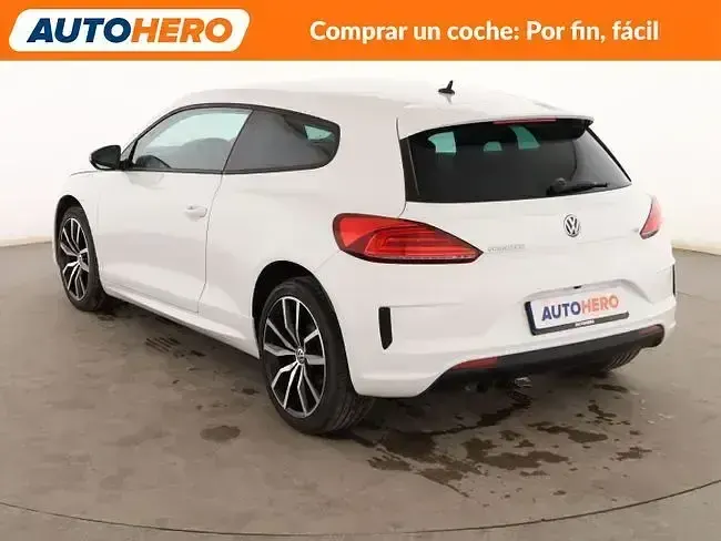 Usado VW Scirocco R-line BlueMotion 125 CV (91 kW) 2017 Blanco Coupe