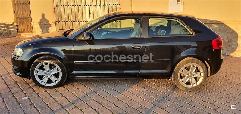 Usado Audi A3 Ambiente 105 CV (77 kW) 2008 Negro Berlina