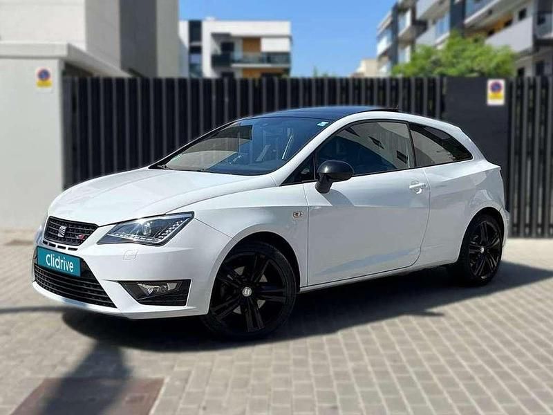 Usado Seat Ibiza SC CUPRA 179 CV (131 kW) 2013 Blanco Utilitario