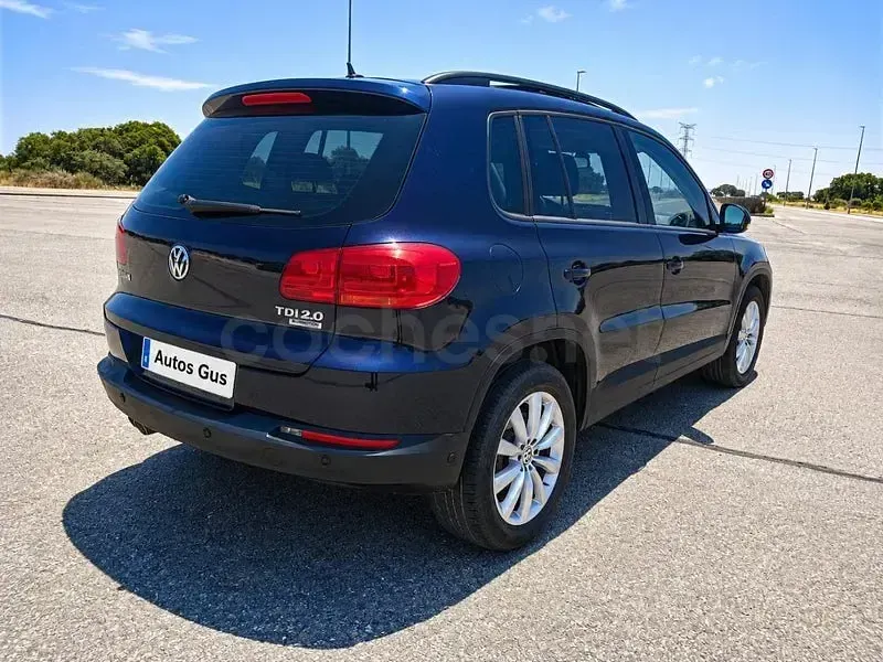 Usado VW Tiguan 110 CV (80 kW) 2015 Azul SUV