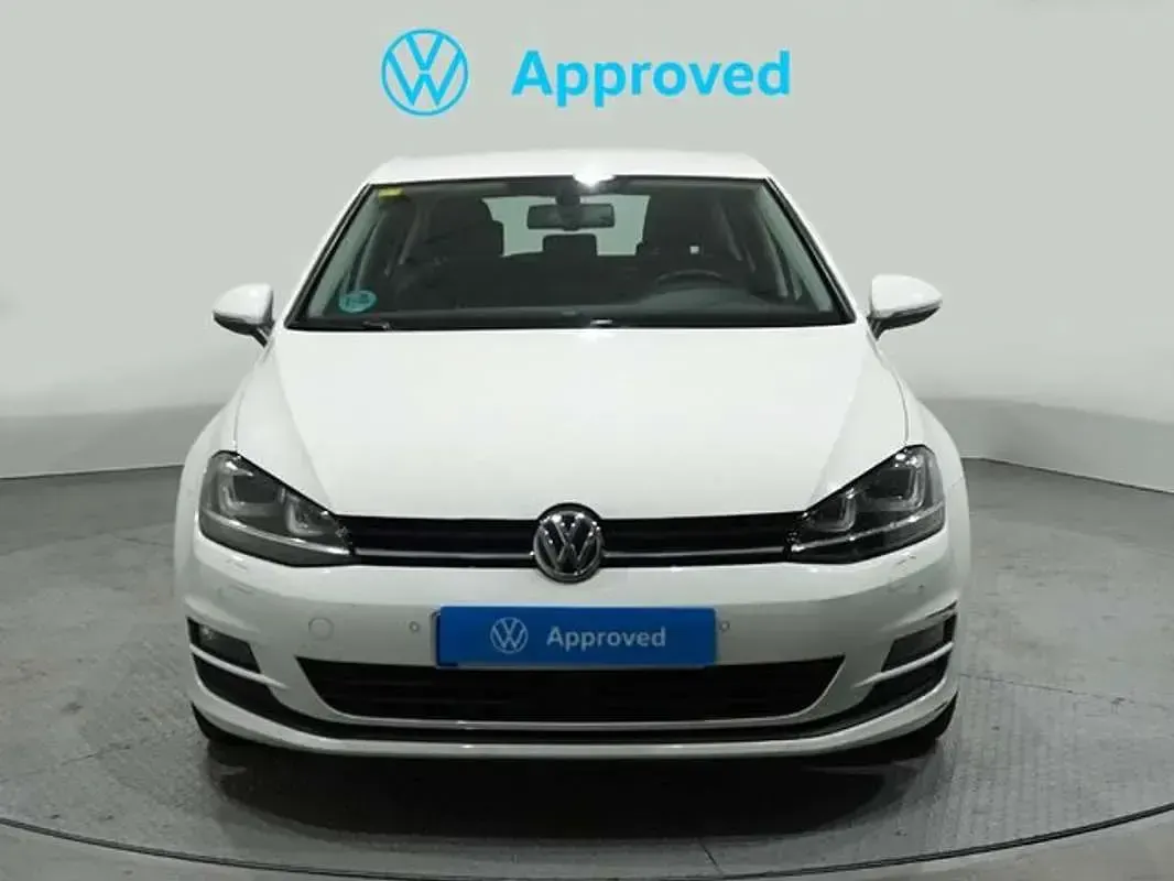 Usado VW Golf VII Advance 122 CV (89 kW) 2014 Blanco Utilitario