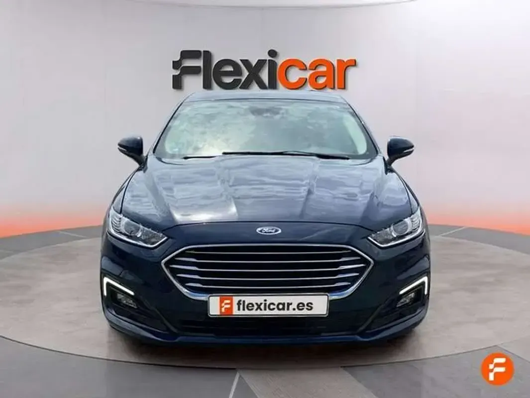 Usado Ford Mondeo Trend 188 CV (138 kW) 2021 Azul Berlina