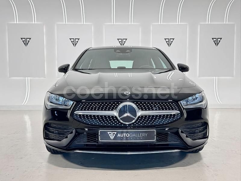 Usado Mercedes CLA250e Shooting Brake 218 CV (160 kW) 2022 Negro Familiar