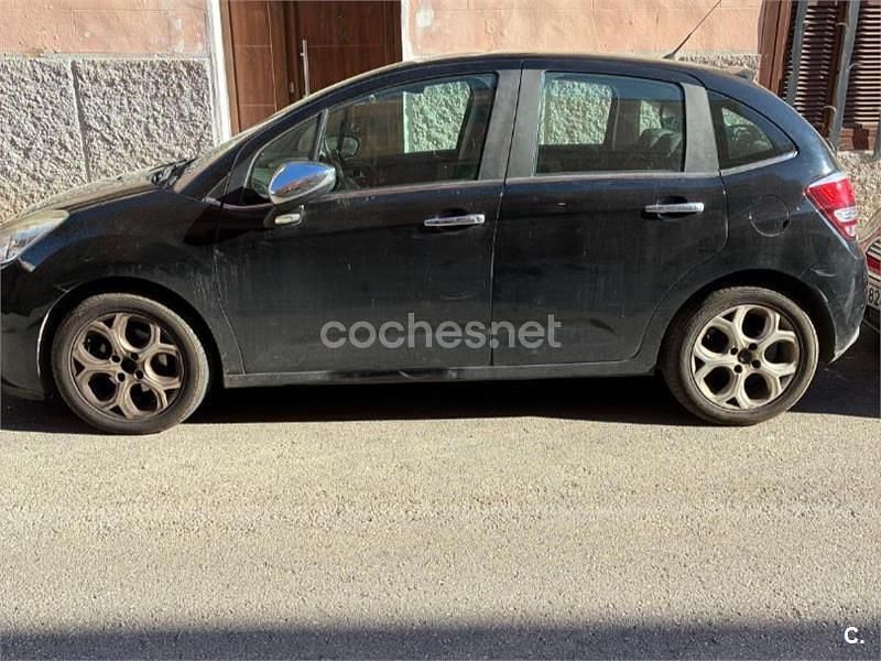 Usado Citroën C3 68 CV (50 kW) 2013 Negro Berlina