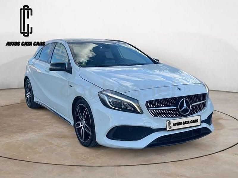 Usado Mercedes A200 136 CV (100 kW) 2017 Blanco Berlina