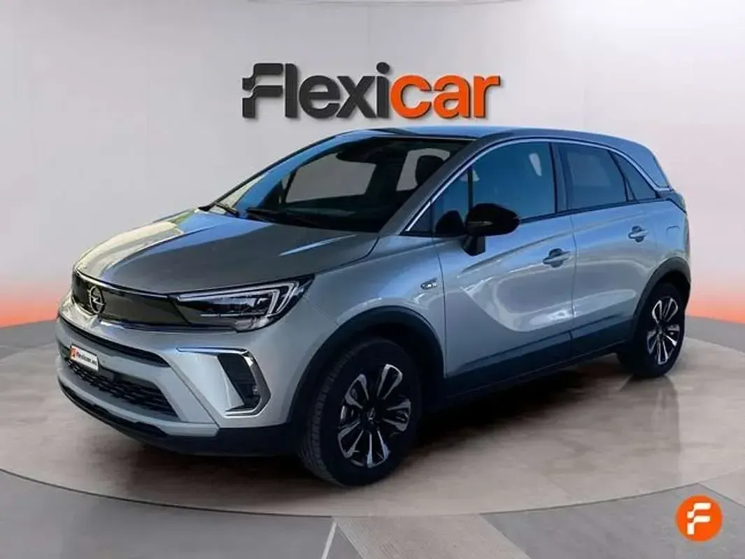 Usado Opel Crossland Elegance 110 CV (80 kW) 2024 Gris SUV