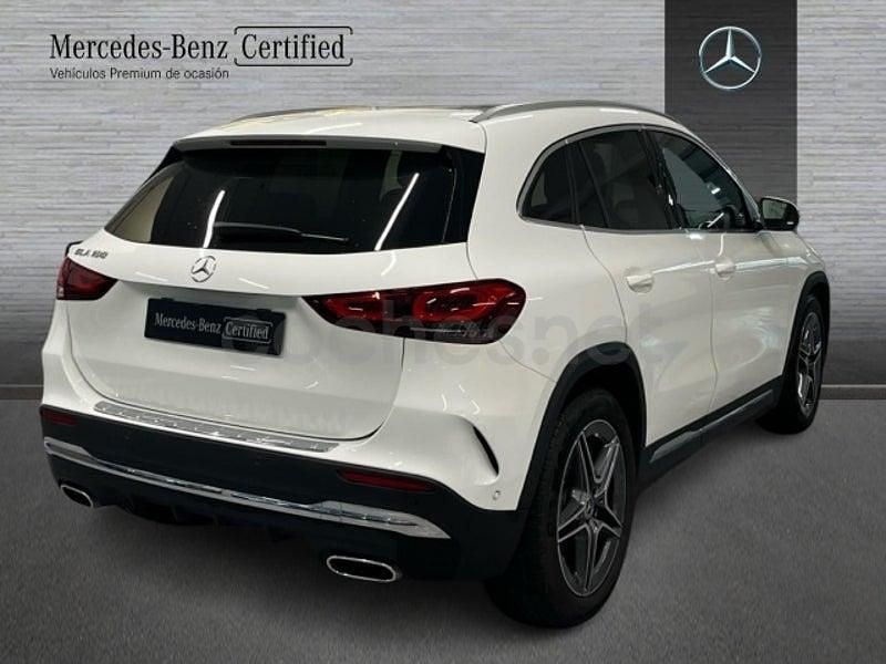 Usado Mercedes GLA180 136 CV (100 kW) 2022 Blanco SUV