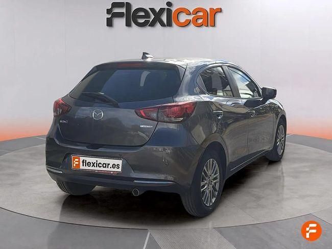 Usado Mazda 2 Edition 90 CV (66 kW) 2022 Gris Berlina