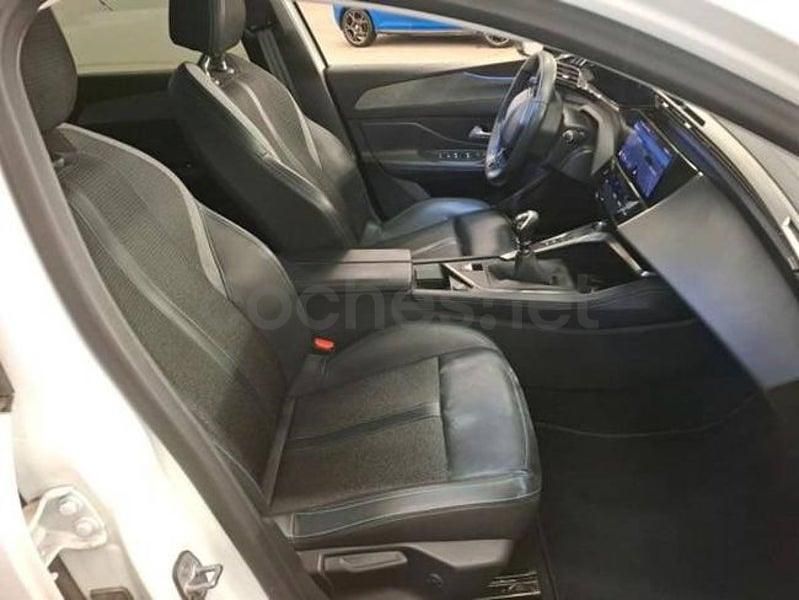 Usado Peugeot 308 Allure 131 CV (96 kW) 2022 Blanco Utilitario