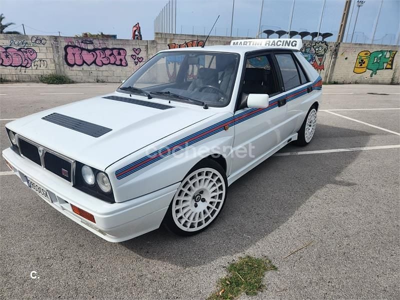 Usado Lancia Delta 200 CV (147 kW) 1992 Blanco Utilitario