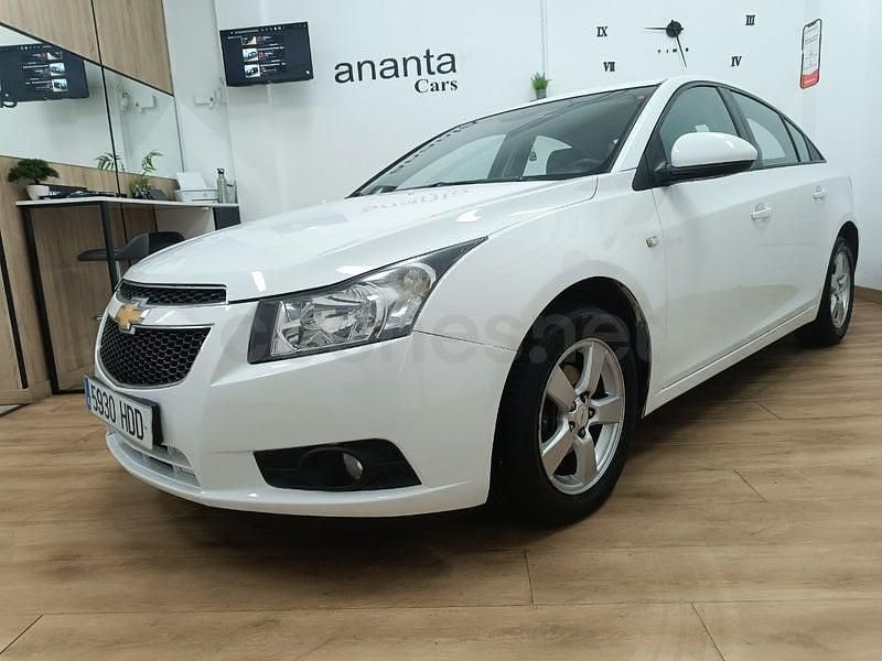 Usado Chevrolet Cruze LS 124 CV (91 kW) 2011 Blanco Berlina