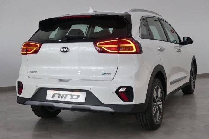 Usado Kia Niro 141 CV (103 kW) 2020 SUV