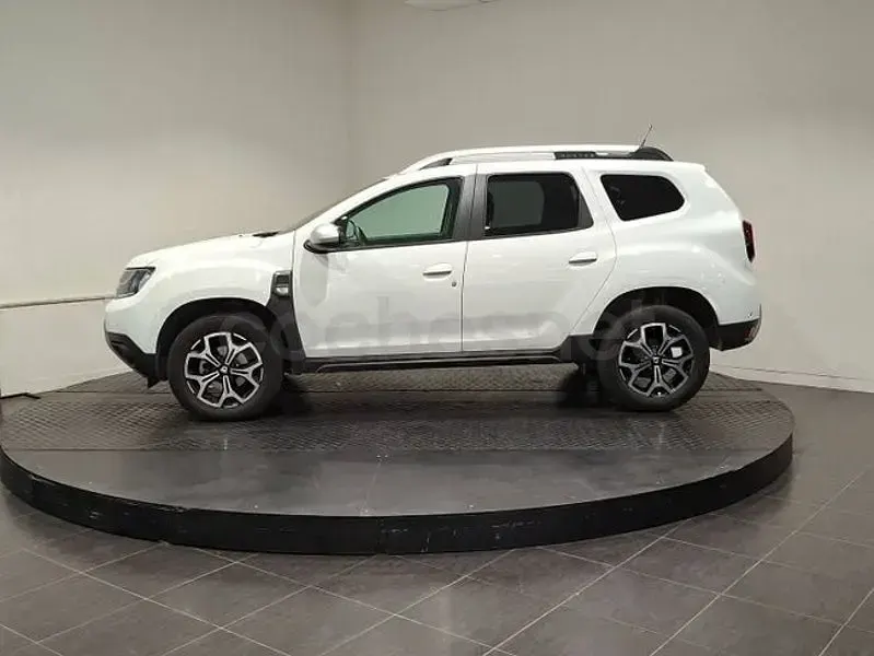 Usado Dacia Duster Prestige 131 CV (96 kW) 2021 Blanco SUV