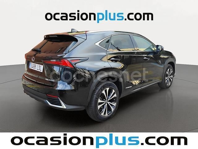 Usado Lexus NX300h 197 CV (144 kW) 2021 Negro SUV