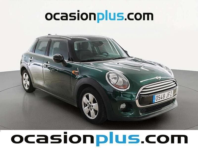 Usado Mini Cooper D 116 CV (85 kW) 2015 Verde Utilitario