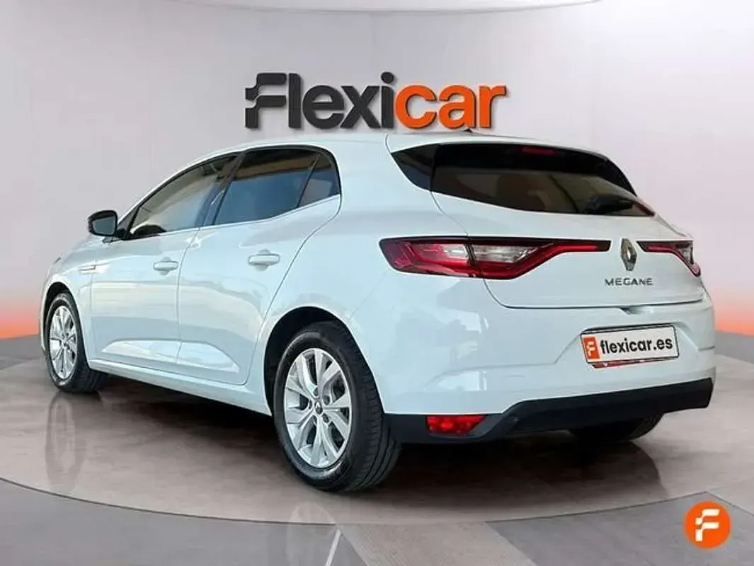 Usado Renault Mégane LIMITED 140 CV (102 kW) 2018 Blanco Utilitario