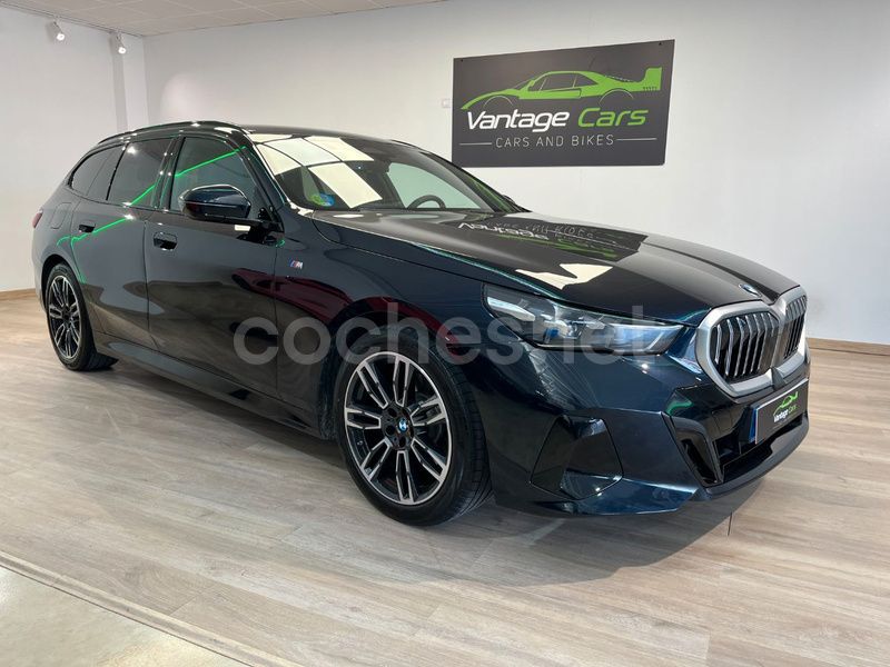 Azul Usado 2024 BMW 520 Familiar | 59.000 € - Imagen 1/4