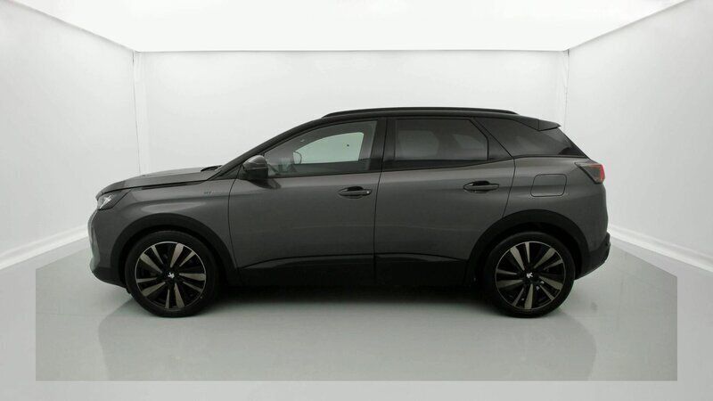 Usado Peugeot 3008 GT 300 CV (220 kW) 2021 Gris platinum / techo black SUV