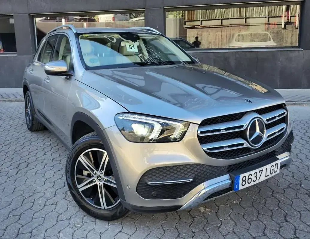 Usado Mercedes GLE300 245 CV (180 kW) 2020 Gris / plata SUV