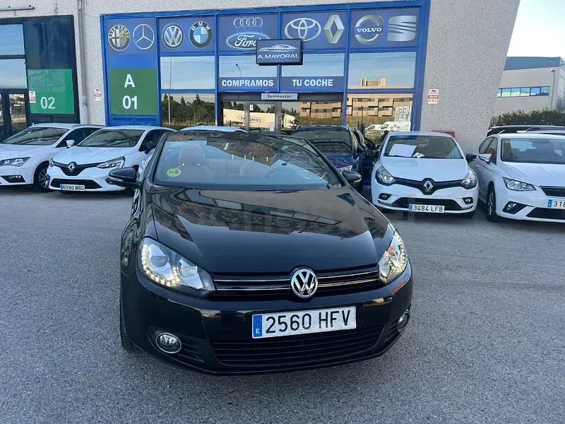 Usado VW Golf Cabriolet 105 CV (77 kW) 2011 Negro Descapotable