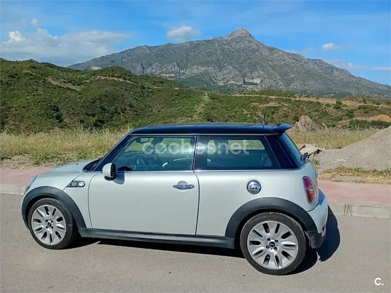 Usado Mini Cooper S 175 CV (128 kW) 2010 Gris / plata Utilitario