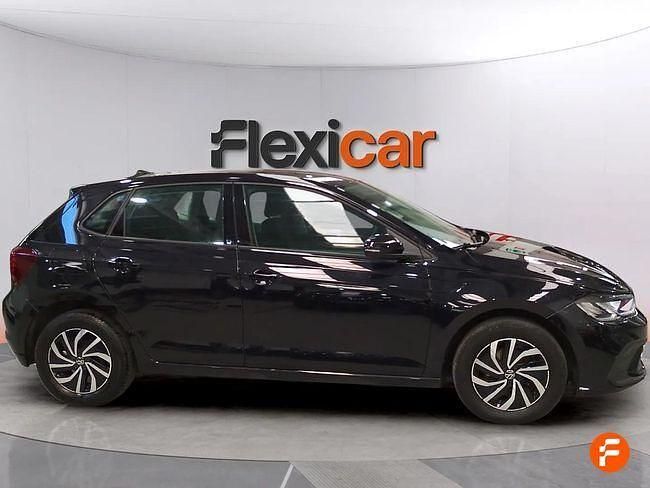 Usado VW Polo Life 110 CV (80 kW) 2022 Negro Utilitario