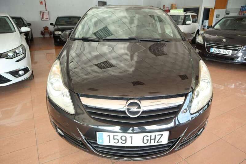 Negro Usado 2009 Opel Corsa Utilitario | 3100 € (Super precio) - Imagen 1/4