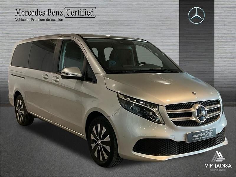 Usado Mercedes V250 190 CV (139 kW) 2023 Gris / plata Monovolumen