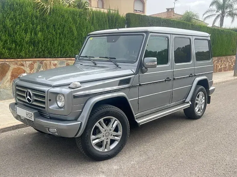 Usado Mercedes G350 211 CV (155 kW) 2011 Gris / plata SUV