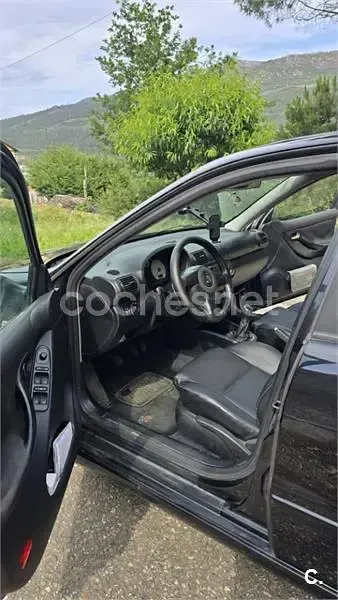 Usado Seat Leon FR 150 CV (110 kW) 2003 Negro Utilitario