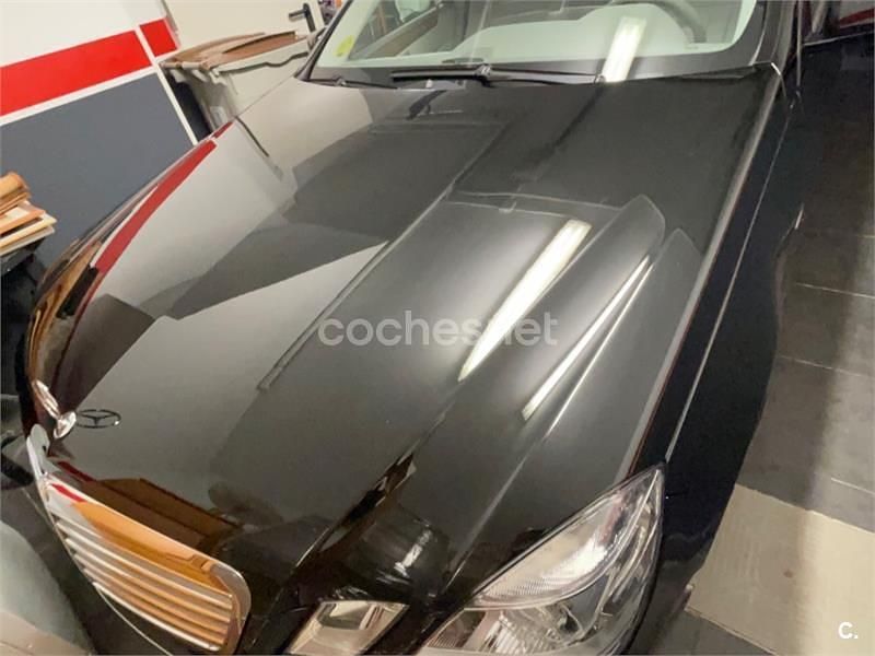 Usado Mercedes E220 Avantgarde 170 CV (125 kW) 2010 Negro Berlina