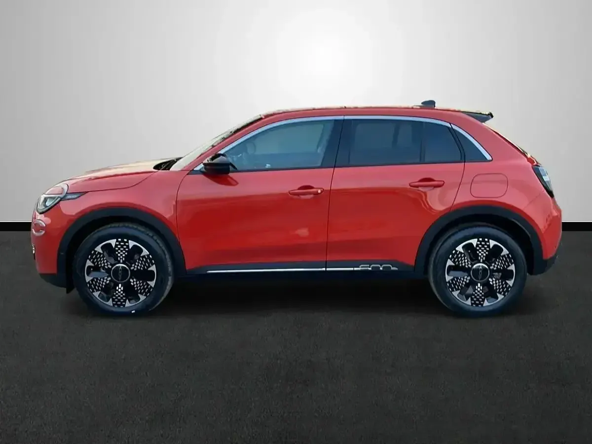 Nuevo Fiat 600E La Prima 114 kW (156 CV) 2025 Naranja SUV