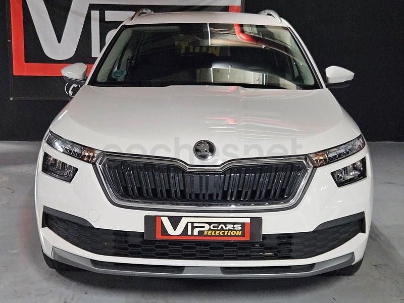 Usado Skoda Kamiq Active 110 CV (80 kW) 2022 Blanco SUV